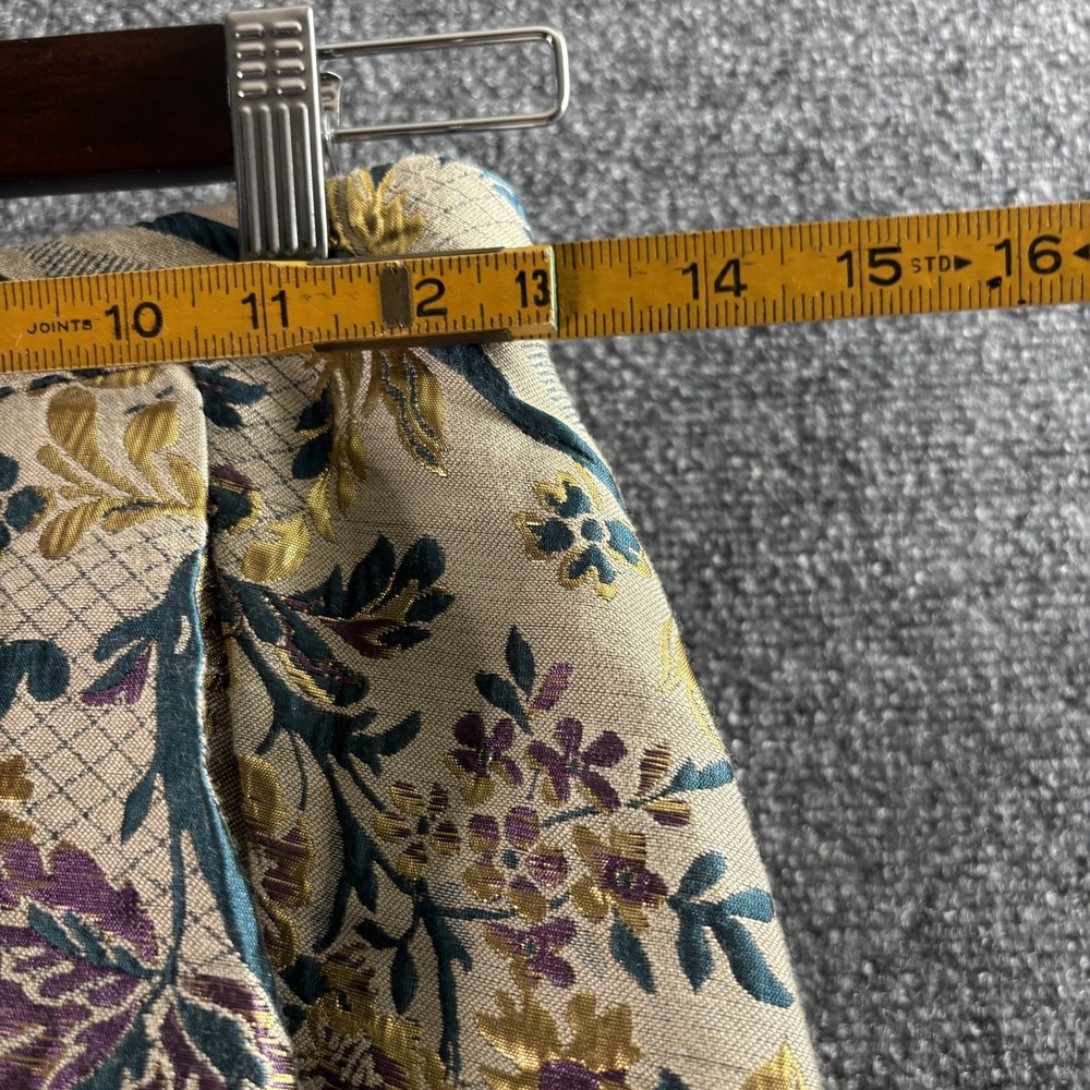 NWT Chicwish Women's Embroidered Jacquard A-Line Midi Skirt Beige Floral Size S - Picture 6 of 7